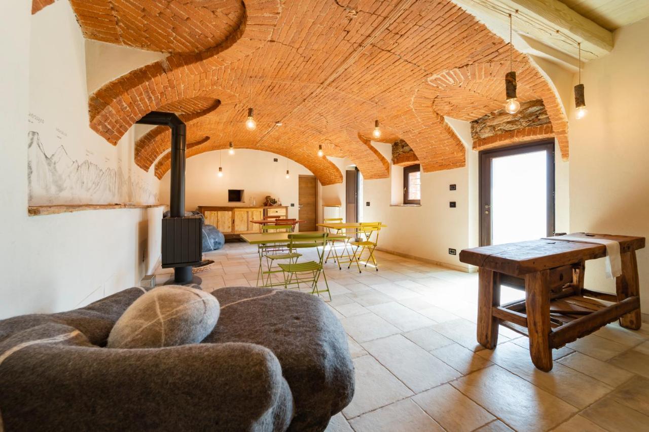 Country House Le Gaie Allegre Villar San Costanzo Buitenkant foto