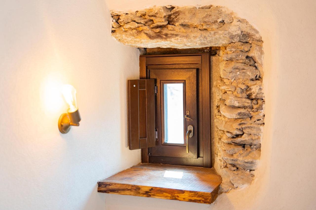 Country House Le Gaie Allegre Villar San Costanzo Buitenkant foto